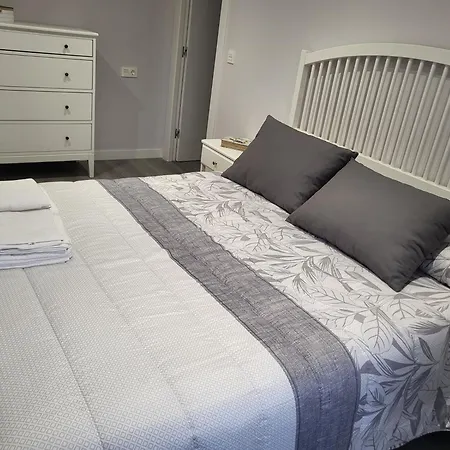 Uria Apartment Oviedo